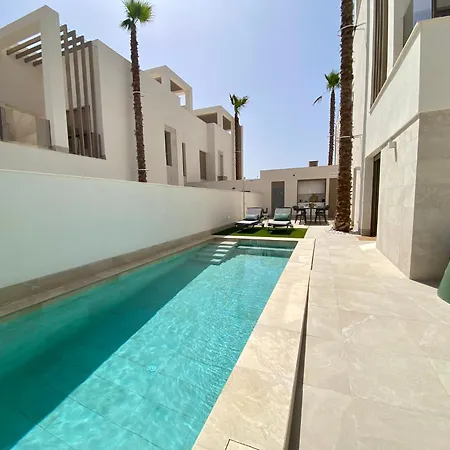 Casa Trivada Luxury With Private Pool & Jacuzzi *