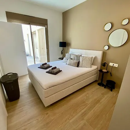 Casa Trivada Luxury With Private Pool & Jacuzzi Vila *