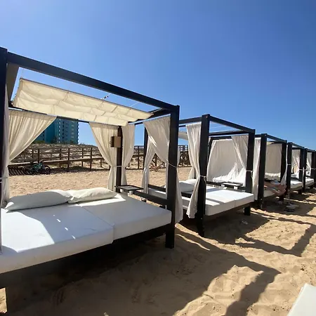 Casa Trivada Luxury With Private Pool & Jacuzzi Villa *
